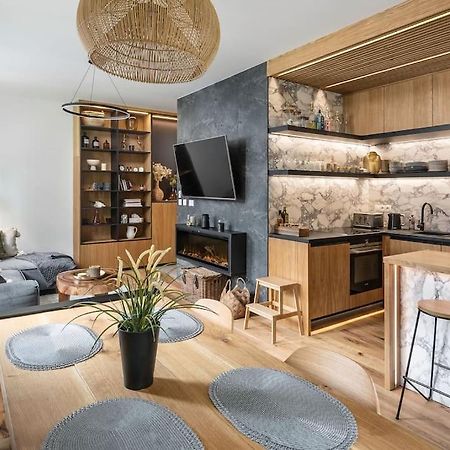 Luxury 2 Bedroom Mountain Escape Harrachov Kültér fotó