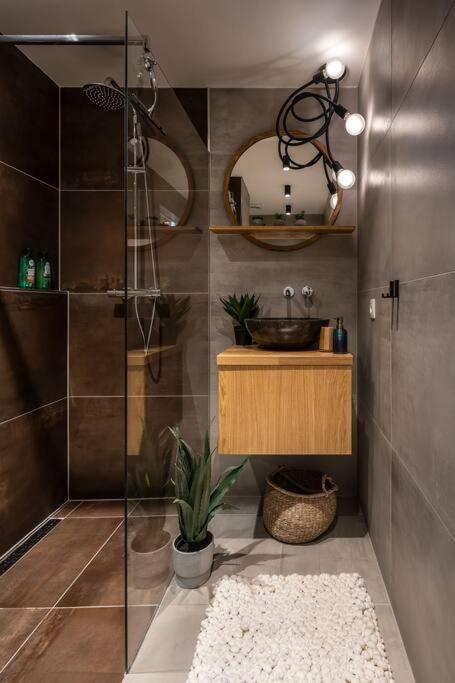 Luxury 2 Bedroom Mountain Escape Harrachov Kültér fotó