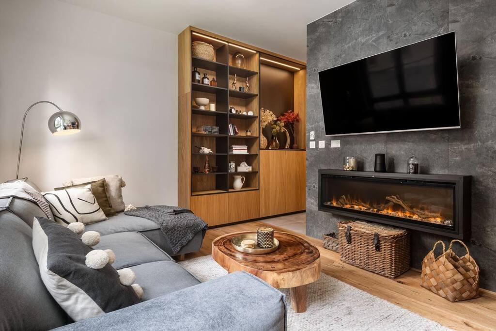 Luxury 2 Bedroom Mountain Escape Harrachov Kültér fotó