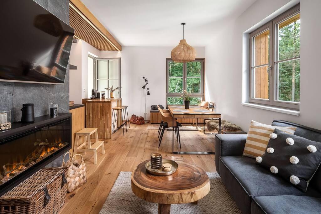Luxury 2 Bedroom Mountain Escape Harrachov Kültér fotó